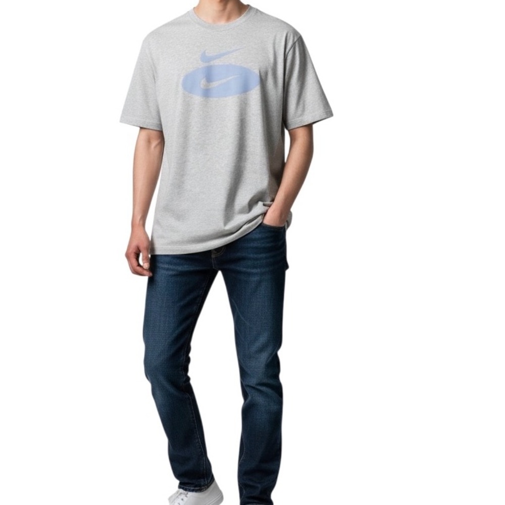 Nike Sportswear Essential Core Tee Size Large New